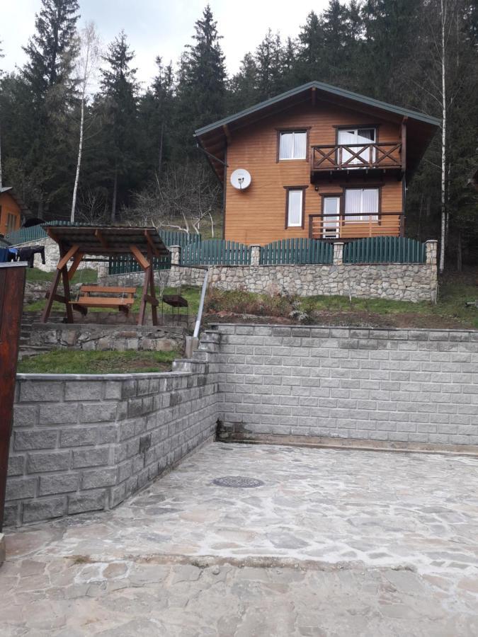 Смериковий Jaremče Esterno foto